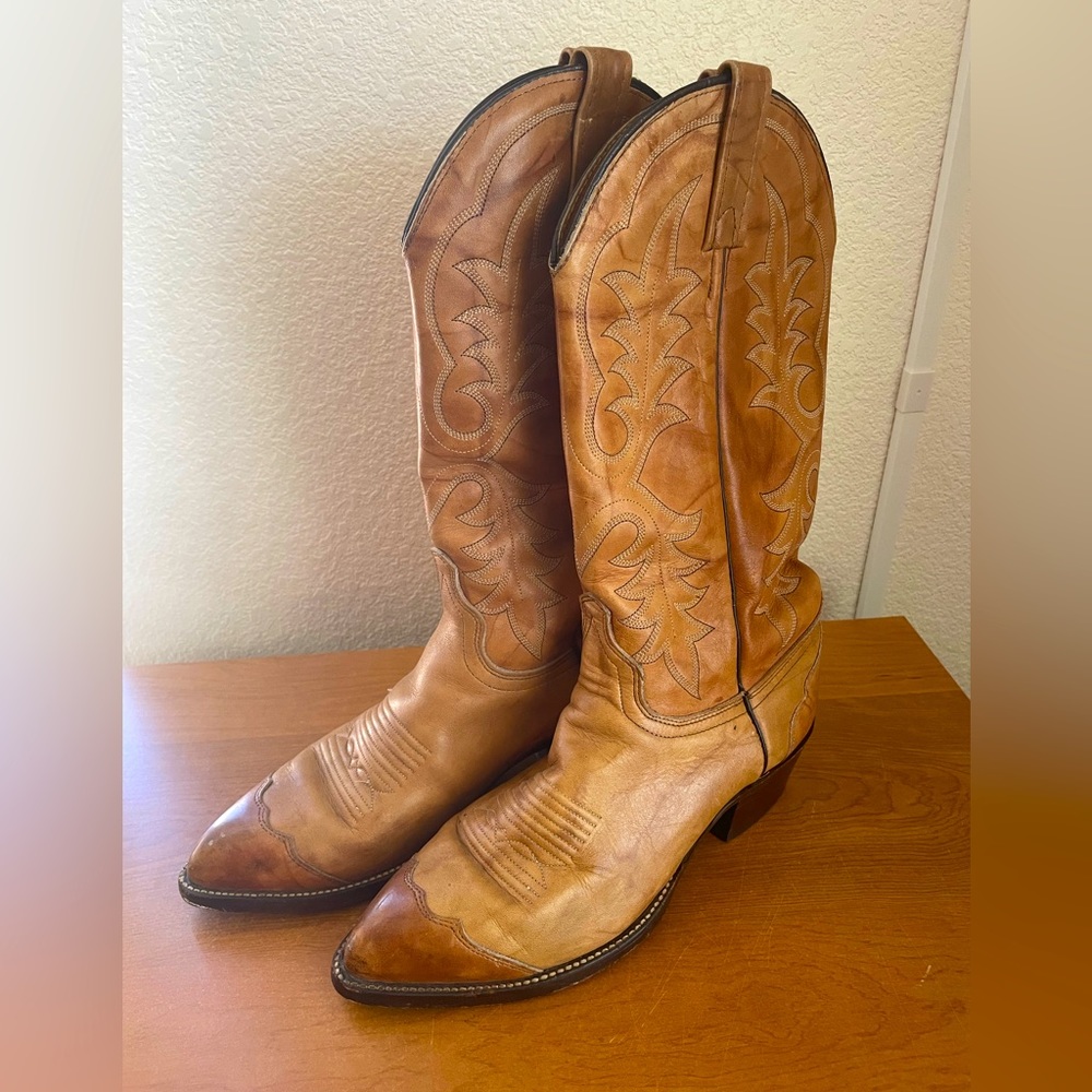Women's Tan Leather Embroidered Heeled Cowboy Boots